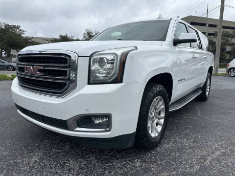 2020 GMC Yukon XL SLT RWD photo