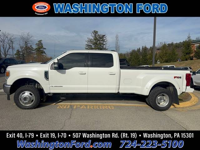 2020 Ford F-350 Super Duty LARIAT 4WD photo