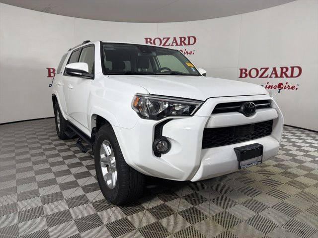 2020 Toyota 4Runner SR5 RWD photo