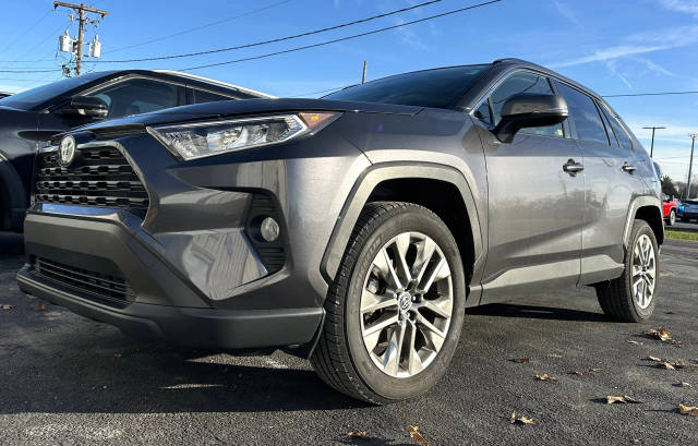 2020 Toyota RAV4 XLE Premium AWD photo