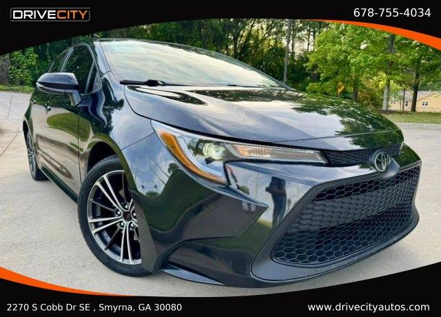2020 Toyota Corolla LE FWD photo
