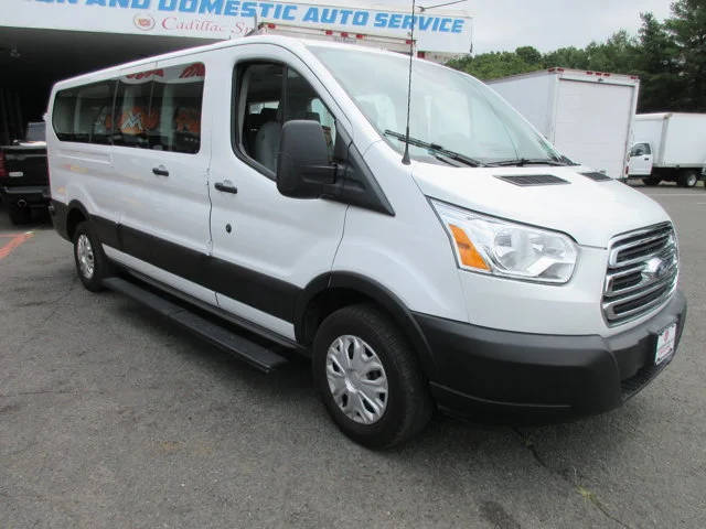 2019 Ford Transit Passenger Wagon XLT RWD photo