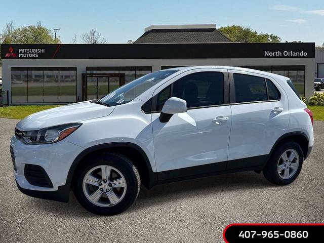 2020 Chevrolet Trax LS FWD photo