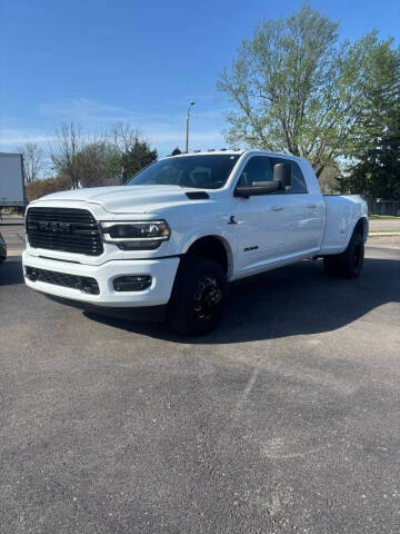 2020 Ram 3500 Laramie 4WD photo