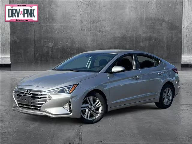 2020 Hyundai Elantra SEL FWD photo