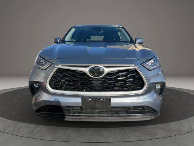 2020 Toyota Highlander XLE AWD photo