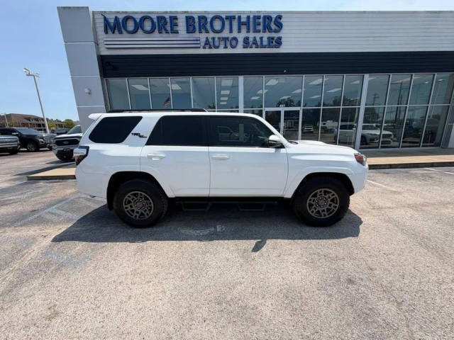 2020 Toyota 4Runner TRD Off Road Premium 4WD photo