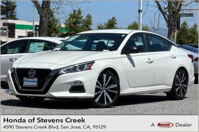2020 Nissan Altima 2.5 SR FWD photo