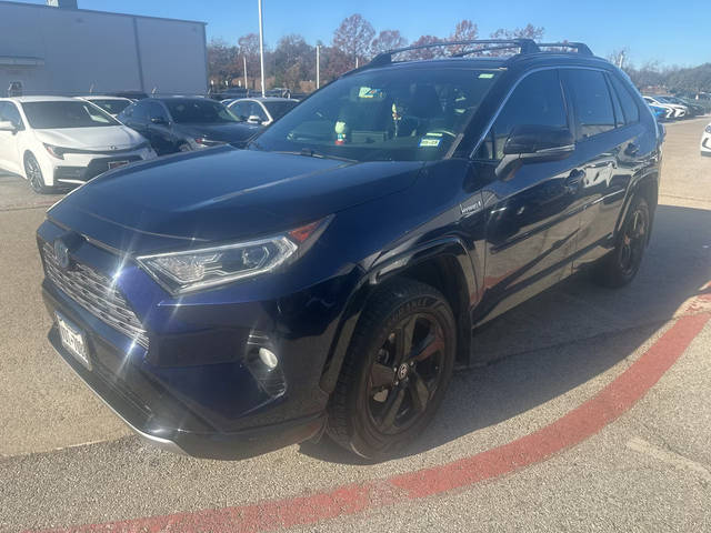 2020 Toyota RAV4 Hybrid XSE AWD photo