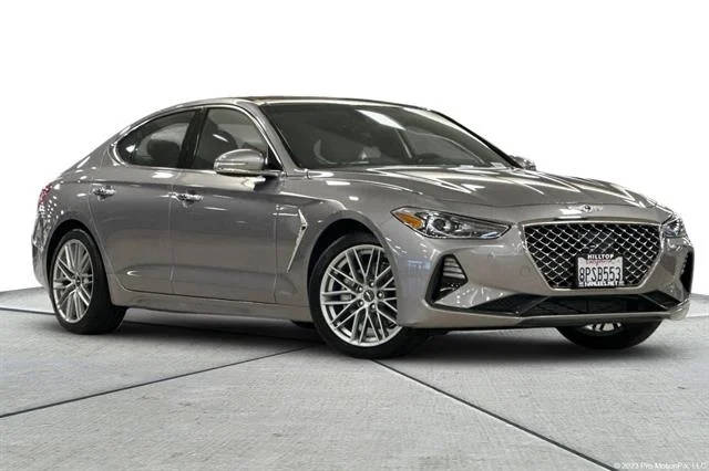 2020 Genesis G70 2.0T RWD photo