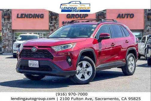 2020 Toyota RAV4 Hybrid XLE AWD photo