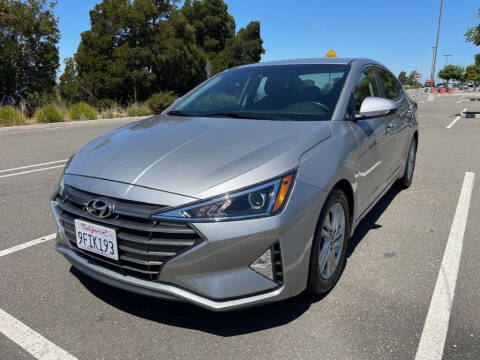 2020 Hyundai Elantra SEL FWD photo