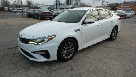 2020 Kia Optima LX FWD photo