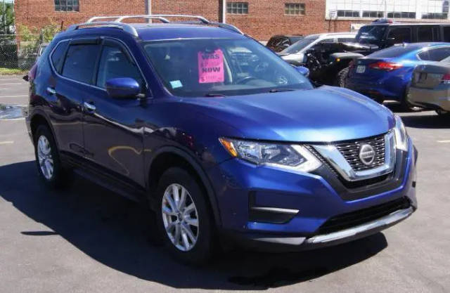 2020 Nissan Rogue SV AWD photo