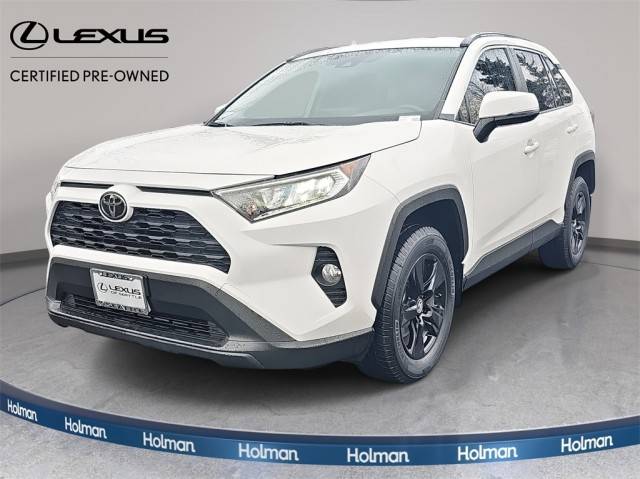2020 Toyota RAV4 XLE AWD photo