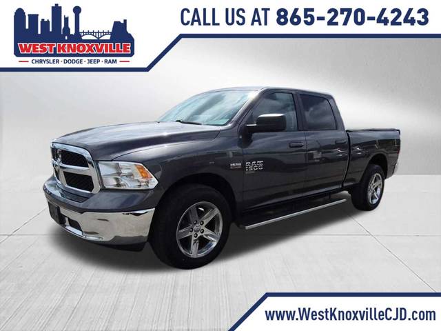 2019 Ram 1500 SLT 4WD photo