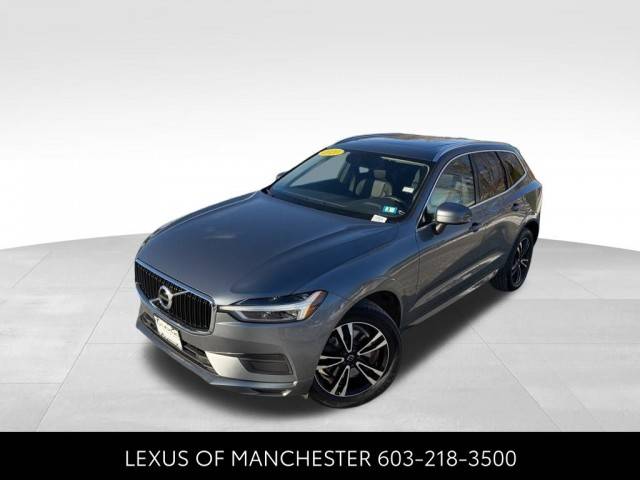 2020 Volvo XC60 Momentum AWD photo