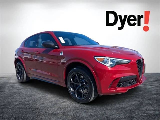 2019 Alfa Romeo Stelvio Quadrifoglio AWD photo