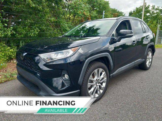 2020 Toyota RAV4 XLE Premium AWD photo