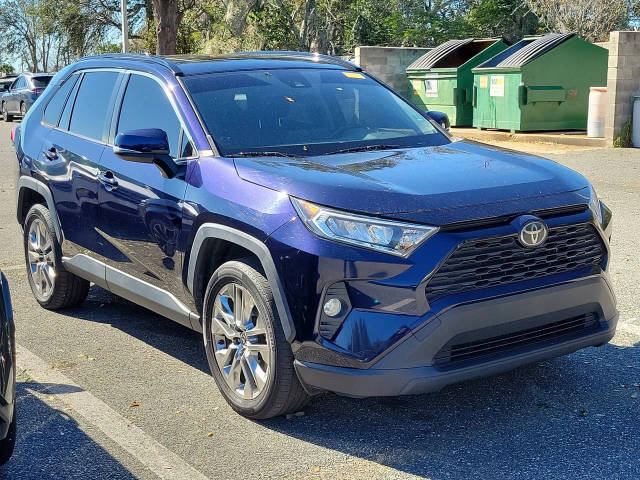 2020 Toyota RAV4 XLE Premium FWD photo