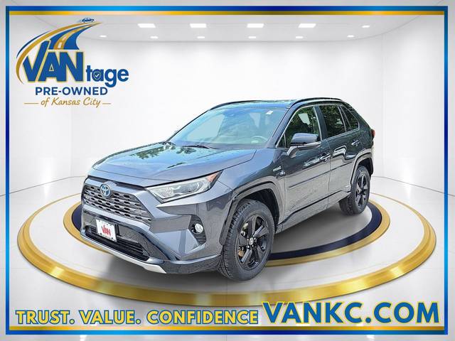 2020 Toyota RAV4 Hybrid XSE AWD photo