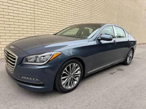 2016 Hyundai Genesis 3.8L RWD photo