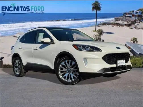 2020 Ford Escape Titanium Hybrid FWD photo