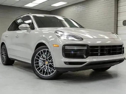 2020 Porsche Cayenne Turbo AWD photo