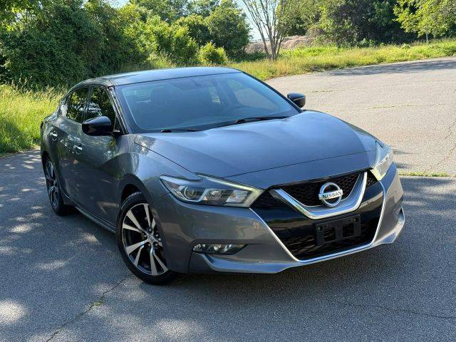 2017 Nissan Maxima S FWD photo