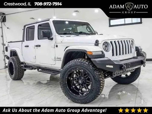 2020 Jeep Gladiator Overland 4WD photo