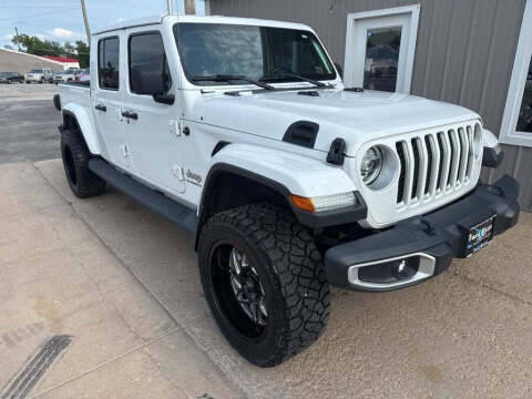 2020 Jeep Gladiator Overland 4WD photo