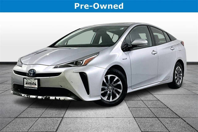 2020 Toyota Prius Limited FWD photo