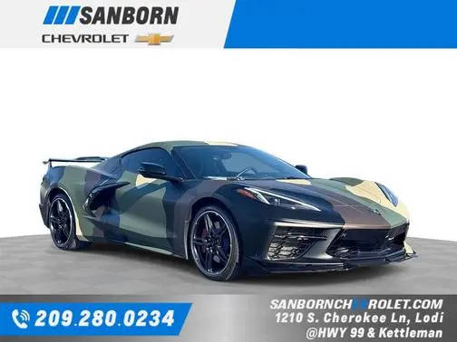 2020 Chevrolet Corvette 2LT RWD photo