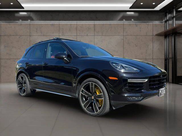 2016 Porsche Cayenne Turbo S AWD photo