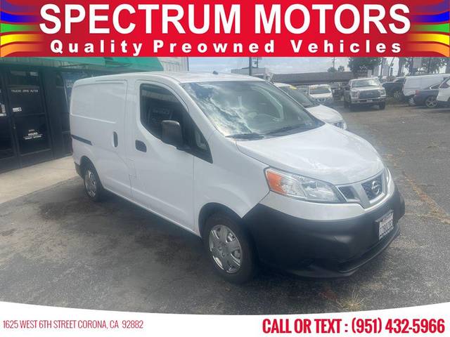 2019 Nissan NV200 S FWD photo