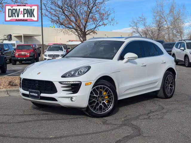 2015 Porsche Macan S AWD photo