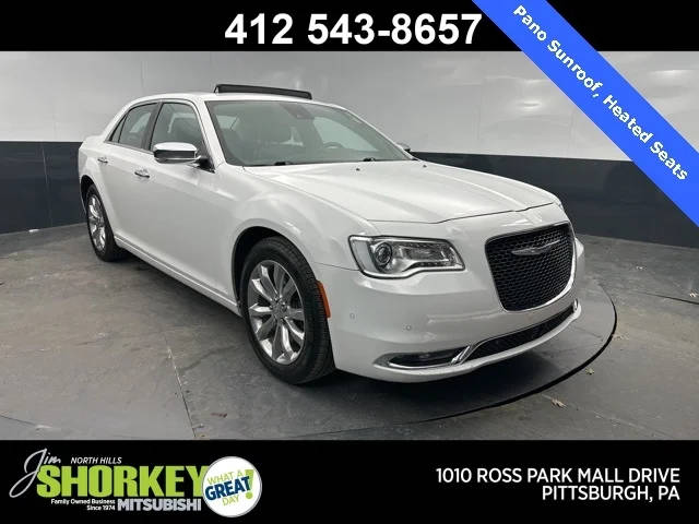 2019 Chrysler 300 Limited AWD photo
