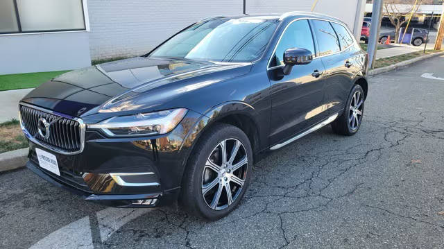 2020 Volvo XC60 Inscription AWD photo