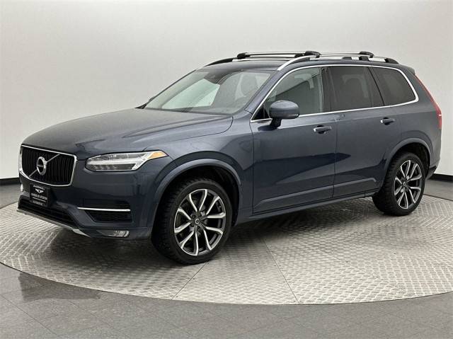 2019 Volvo XC90 Momentum AWD photo