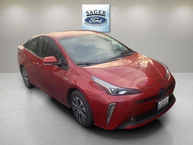 2020 Toyota Prius LE AWD photo