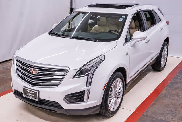 2019 Cadillac XT5 Premium Luxury FWD FWD photo