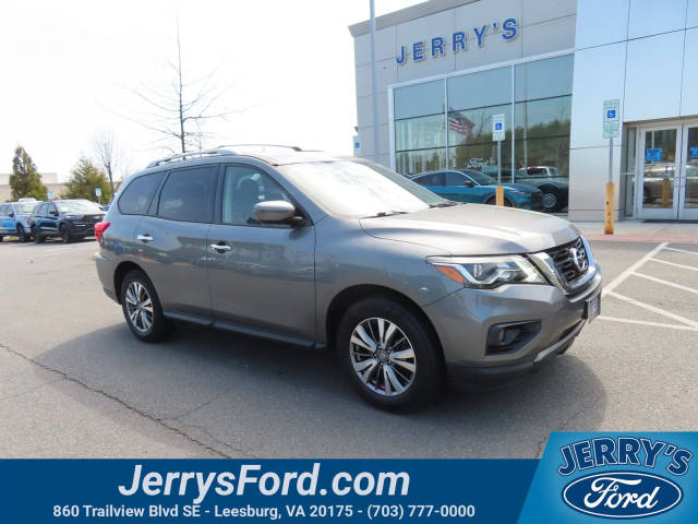 2019 Nissan Pathfinder SV 4WD photo