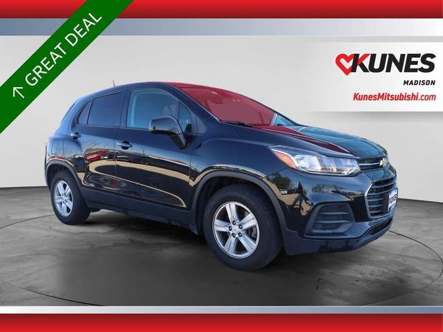 2020 Chevrolet Trax LS FWD photo