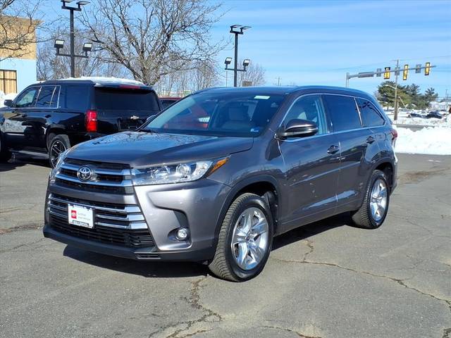 2019 Toyota Highlander Limited FWD photo