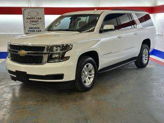 2019 Chevrolet Suburban LT RWD photo