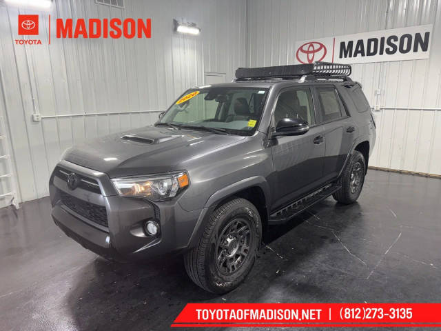 2020 Toyota 4Runner Venture 4WD photo