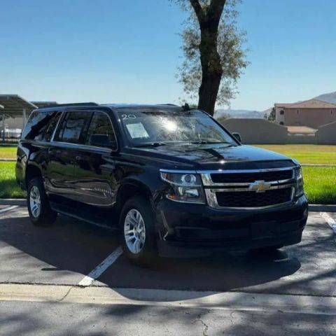 2019 Chevrolet Suburban LT RWD photo