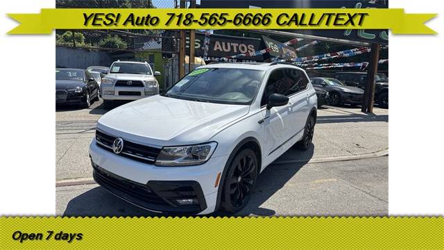 2020 Volkswagen Tiguan SE R-Line Black AWD photo