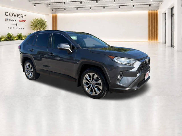 2020 Toyota RAV4 XLE Premium FWD photo