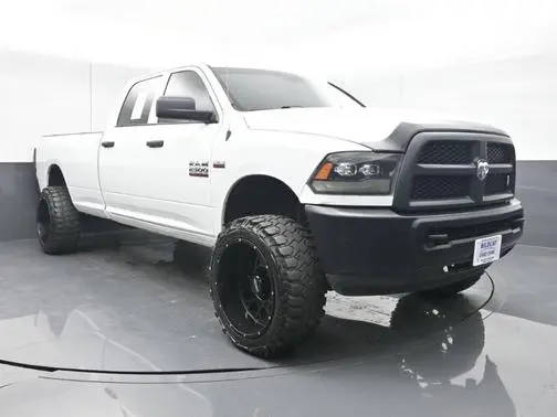 2018 Ram 2500 Tradesman 4WD photo